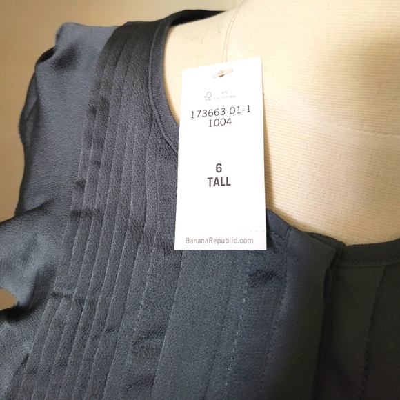 NEW Banana Republic Pintuck Flutter Sleeve Dress Grey size 6 Tall - Picture 9 of 15